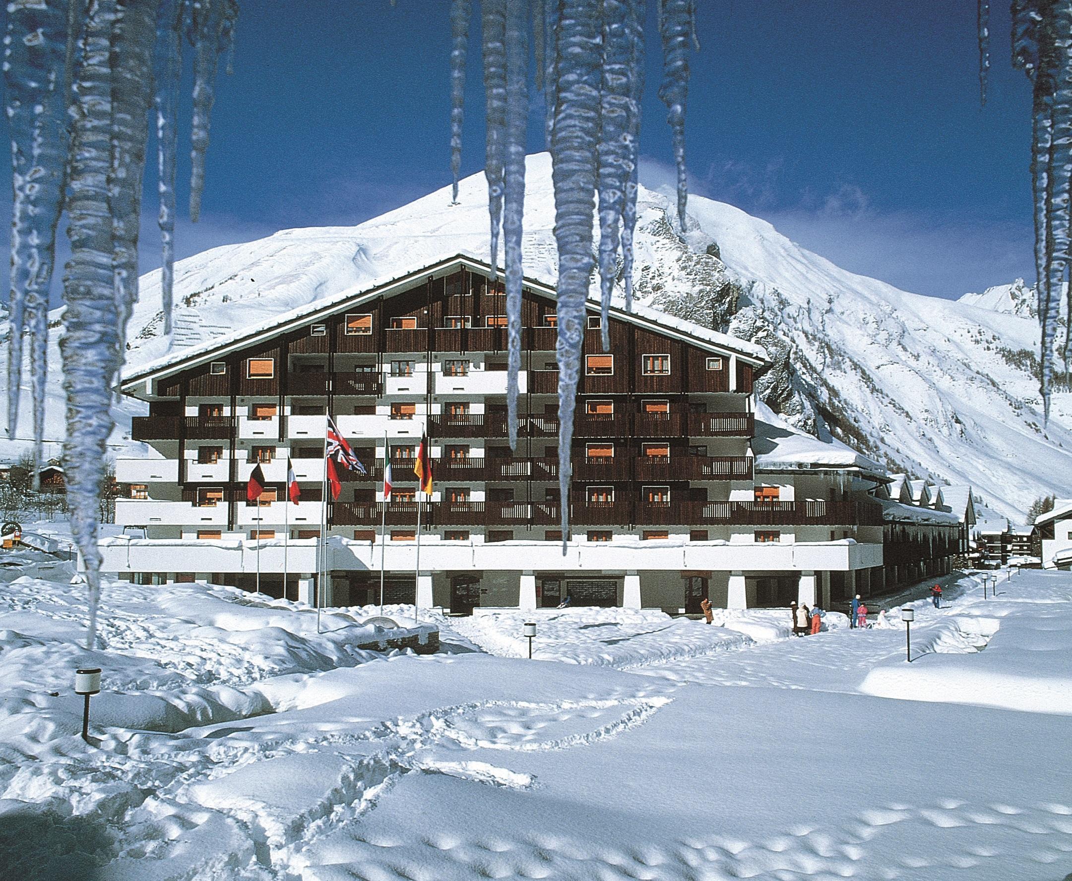 Th La Thuile - Planibel Hotel Екстериор снимка
