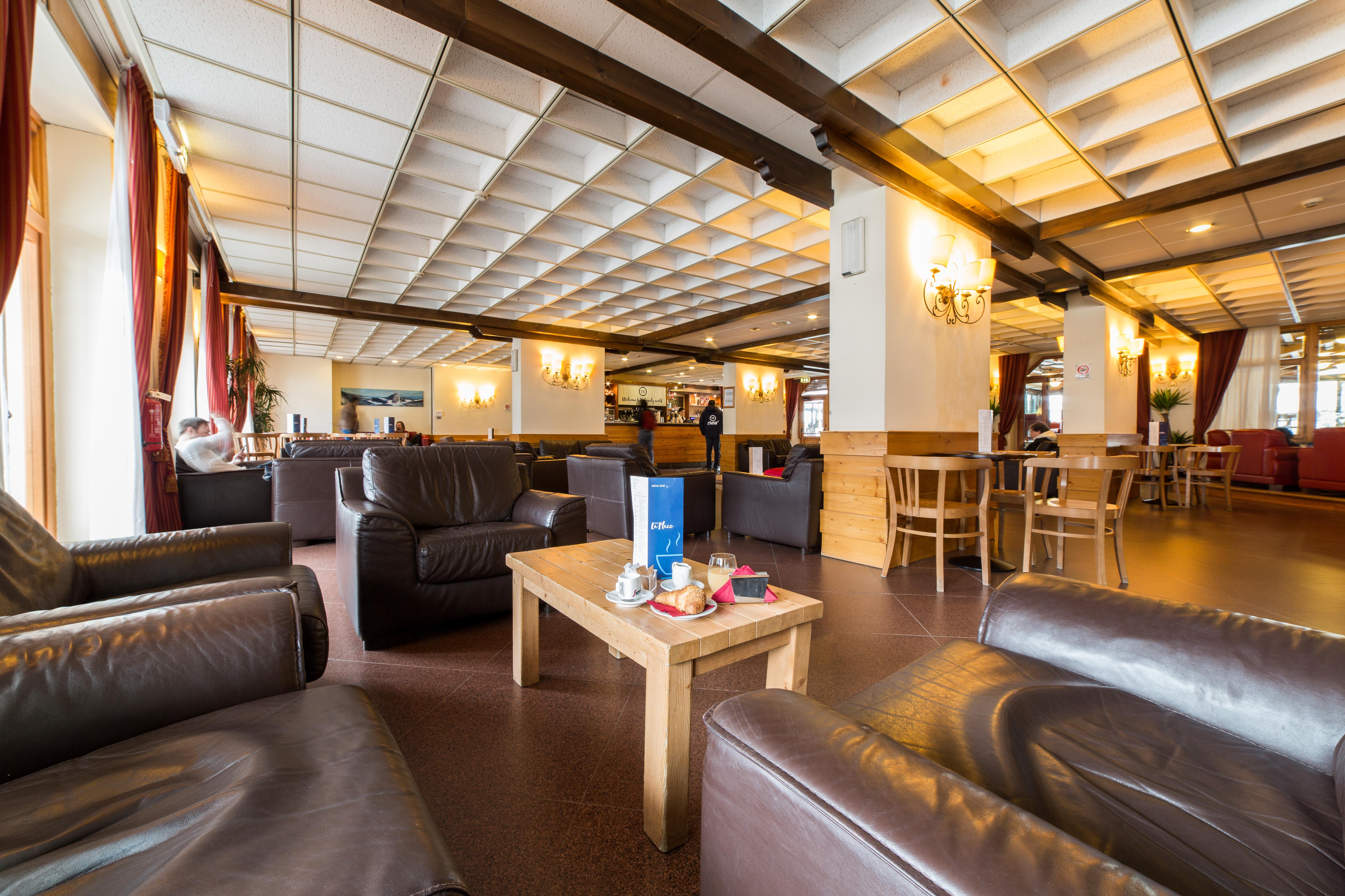Th La Thuile - Planibel Hotel Екстериор снимка