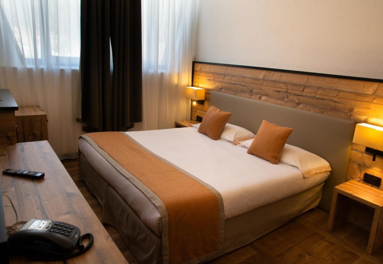 Th La Thuile - Planibel Hotel Екстериор снимка