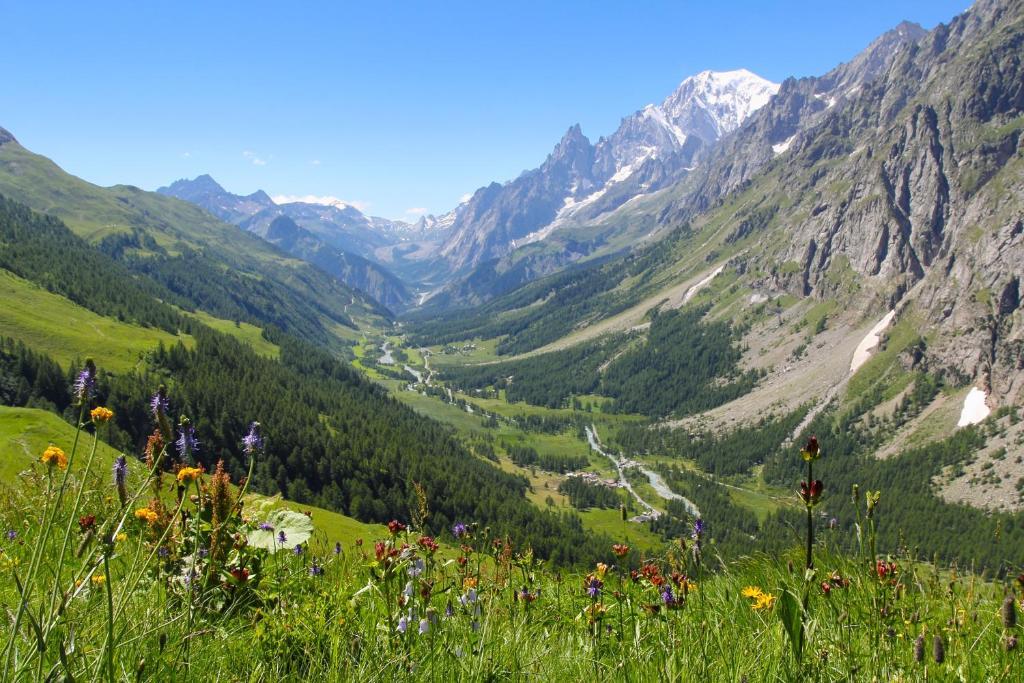 Th La Thuile - Planibel Hotel Екстериор снимка