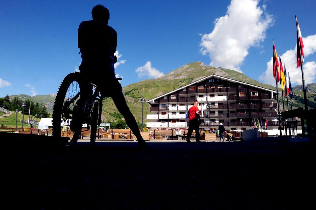 Th La Thuile - Planibel Hotel Екстериор снимка